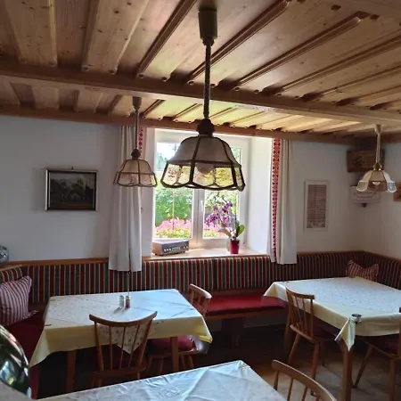Hétvégi ház Haus Adler *