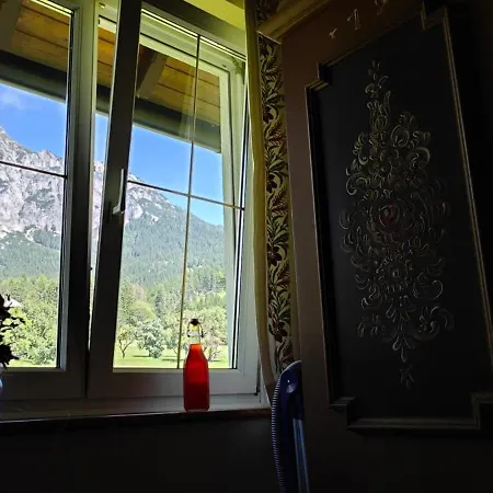 Haus Adler 컨트리하우스